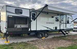 Embrace Bunkhouse