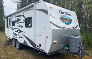 2013 Creek Side 20FQ RV rental photo 1