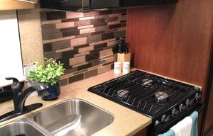 2017 Thor Motor Coach Chateau 31L