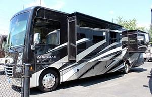 2020 Thor Motor Coach Miramar 37.1