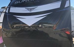 2022 Heartland Sundance Ultra Lite 293 RL
