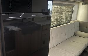 Relax & Explore – 8-Person RV with Private Bedroom