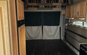 2005 Thor Vortex 263VTB RV rental photo 5
