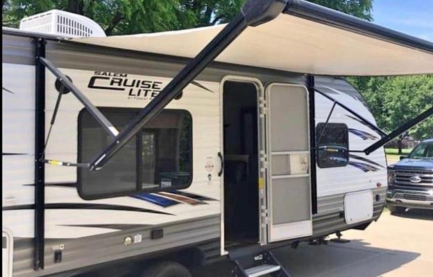 2018 Forest River RV Salem Cruise Lite 261BHXL RV rental photo 1