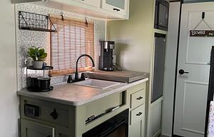 2021 Dutchmen RV Coleman Lantern LT Series 17B