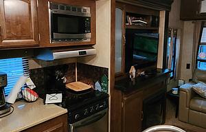 Dave and Catrina's Spacious Kid friendly Camper!!!