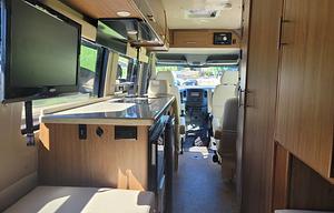 MERCEDES WINNEBAGO ERA 70X