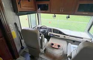 2015 Southwind 34A RV rental photo 18
