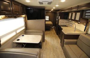 Thor Hurricane 29M | King Bed | Sleeps 6+