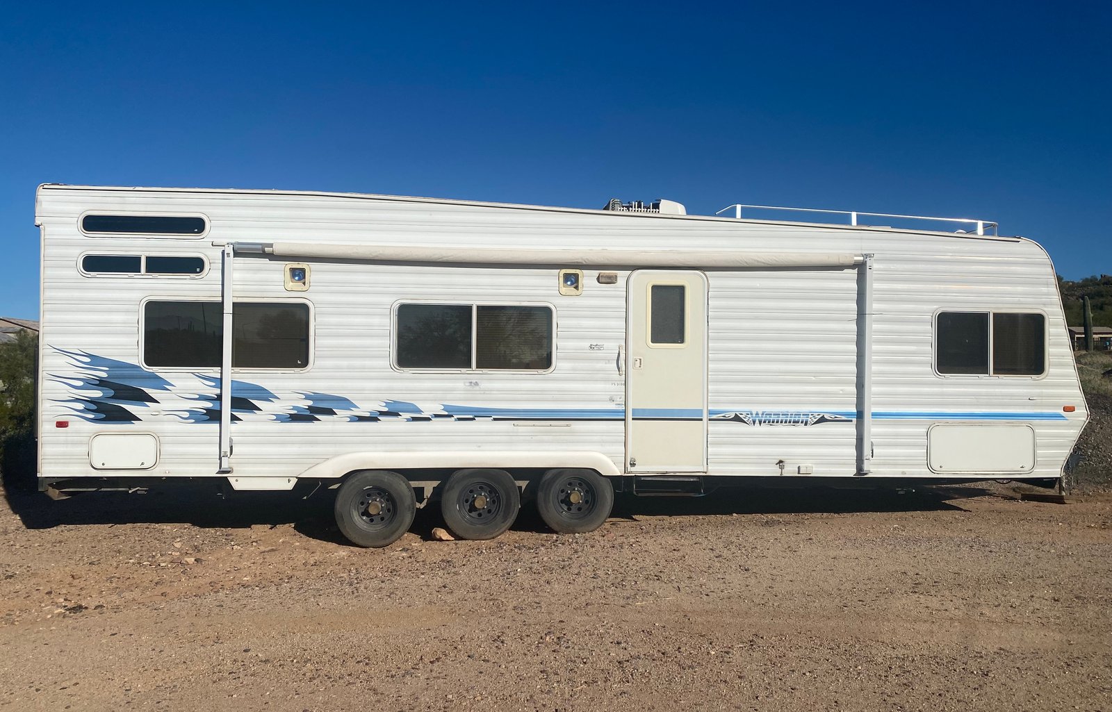 2009 Weekend Warrior Toy Hauler FS3400