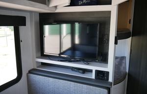 Family Bunkhouse + Starlink | Golf Cart Option!