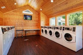 Woodland Creek RV Park
