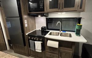 Fully Stocked Family Bunkhouse We Deliver & Set Up