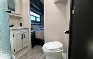 2022 Jayco Redhawk Sleeps 9 With Bunk Beds & Solar