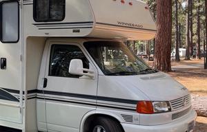 2002 Winnebago Vista 26P