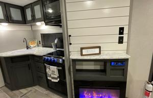 Kid Friendly Camping! 2022 Dutchmen Aspen Trail