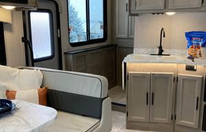 Movin & Groovin 2022 Coachmen RV Freelander