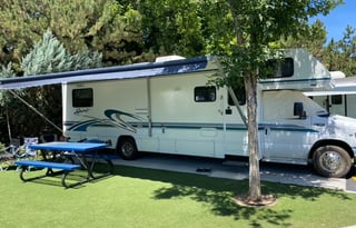 2000 Winnebago Itasca Spirit