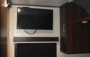 The Trailhead Lodge – Pet-Friendly Family Camper