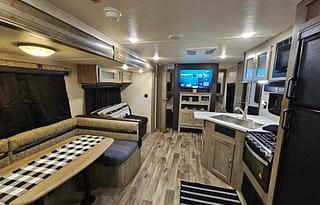 "THE PUMA" - Upgraded Queen + 2 Full Bunks