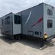 2016 Starcraft Launch Ultra Lite 27BHU RV rental photo 6