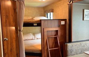 Clean & Cozy Hideout