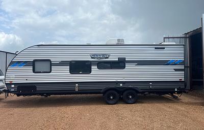 2022 Forest River RV Salem Cruise Lite 261BHXL RV rental photo 3