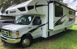 2024 Sunset Splendor Jayco Redh 31F w Bunks & Wifi