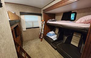 Warrior - The Perfect Getaway for Large Families