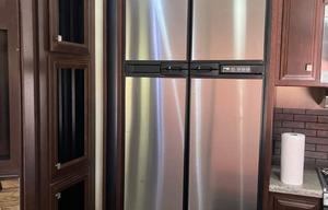 2015 Voltage V3600 RV rental photo 6