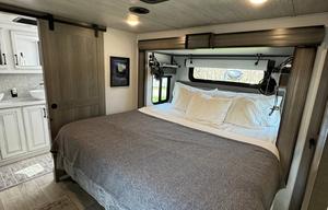 Yordy & Nates RV Rental