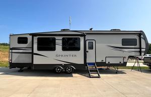 2020 Sprinter FW Bunkhouse Teenager & Pet Friendly