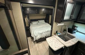 2018 Grand Design Imagine 2800BH