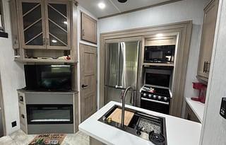 2023 Grand Design Momentum G-Class 350G