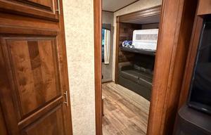 2018 Jayco Eagle 347BHOK RV rental photo 8