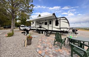 The White Banana - Sleeps 10