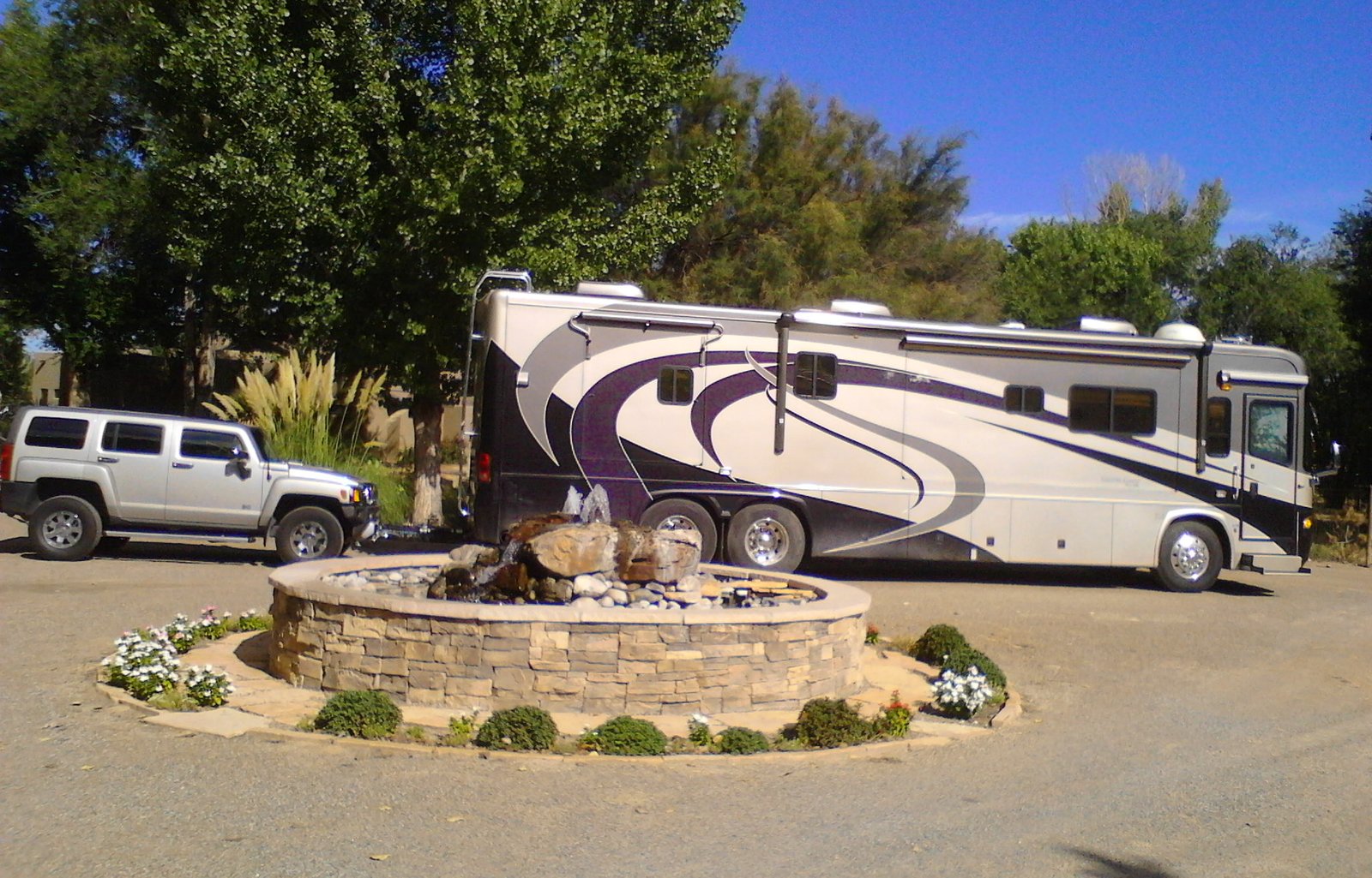 Stella - 2005 Country Coach Allure 470