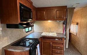 2011 Jayco Jayflight **PET FRIENDLY** Sleeps 8+