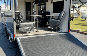 2021 Genesis Supreme 29 CK RV rental photo 13