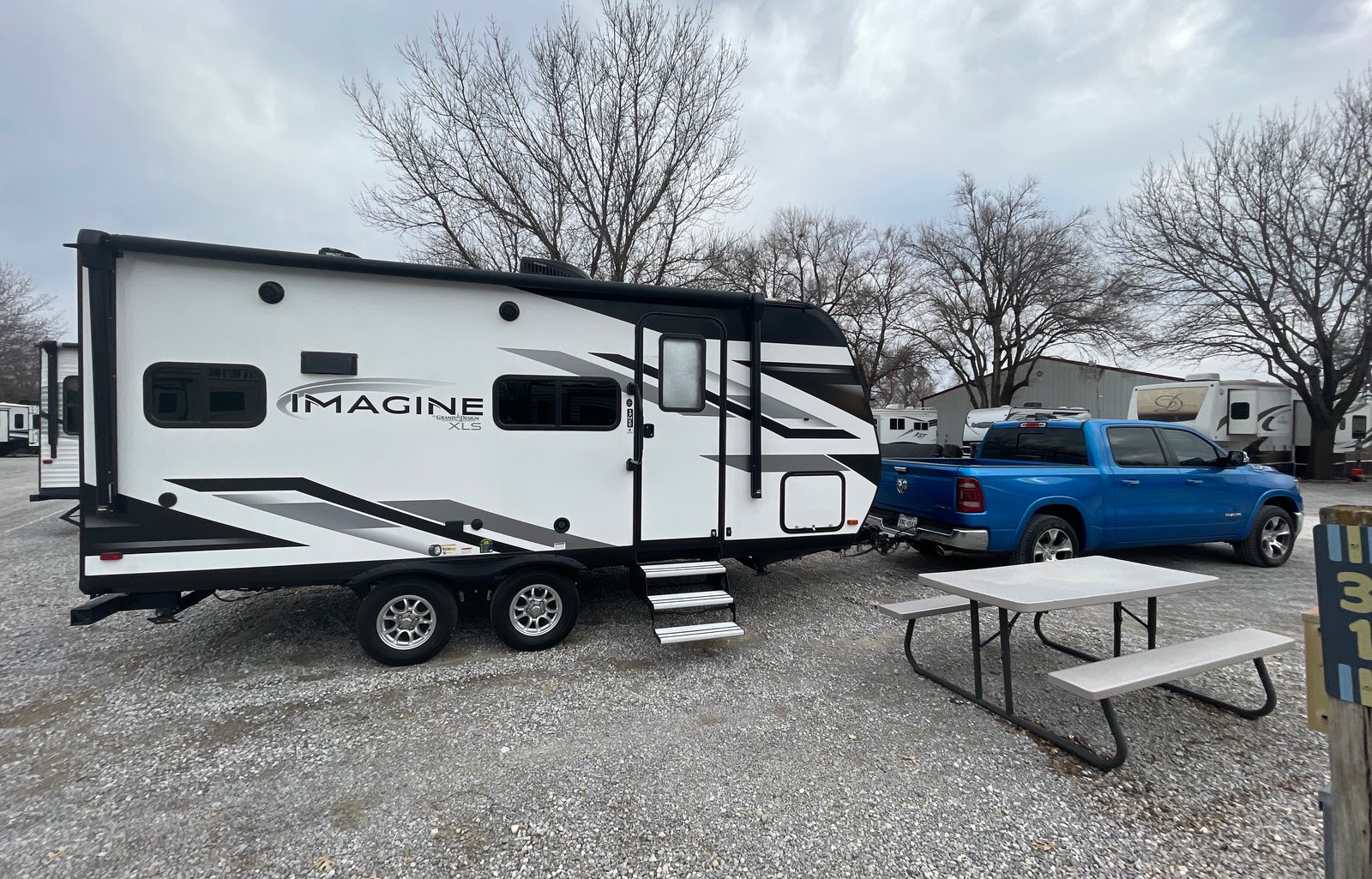 2022 Grand Design Imagine XLS 17MKE
