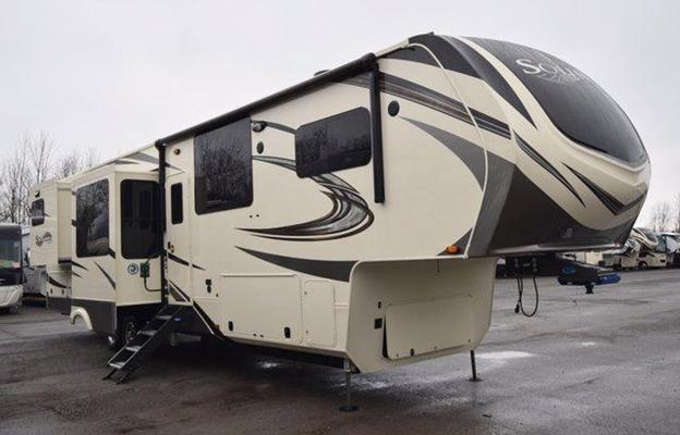 2020 Grand Design Solitude 377MBS RV rental photo 1