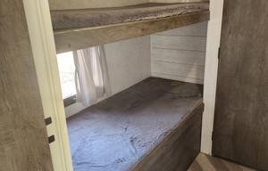 Bunk House and Spacious Master- Sleeps 9