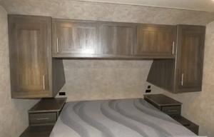 Highland Ridge Open Range Ultra Lite 31ft Sleeps 8