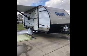 2017 Forest River RV Wildwood X-Lite FSX 196BH