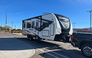 2022 Grand Design Momentum G-Class 25G RV rental photo 14