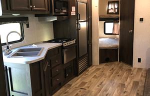 2019 Starcraft Autumn Ridge Outfitter 26BHS