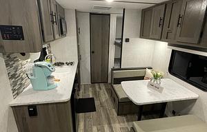2022 Enlightened Gulf Stream 18BH