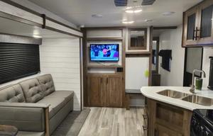 BUNK HOUSE