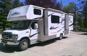 SUNSEEKER 25Ft W/ 3 SLIDES - RUSTY'S RV ADVENTURE