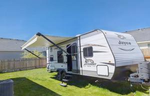 Jayco #153 Family Bunkhouse | Sleeps 10 | Easy